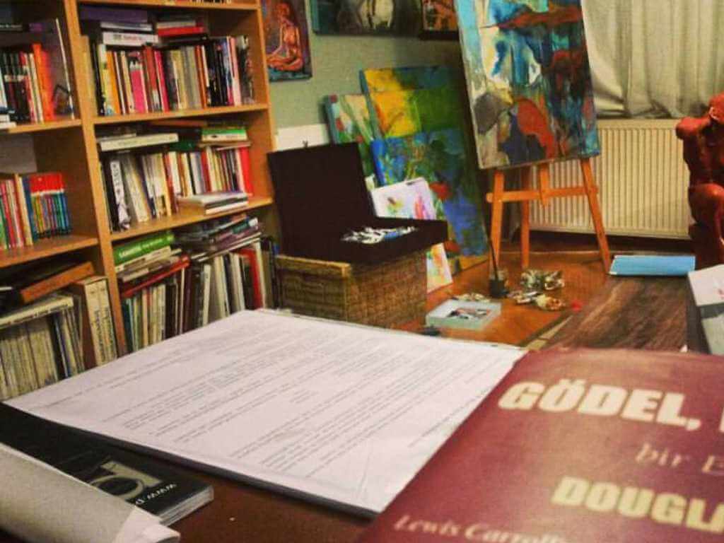 Özge Koz Sanat Atölyesi — Bahçelievler atölye ortamı 5